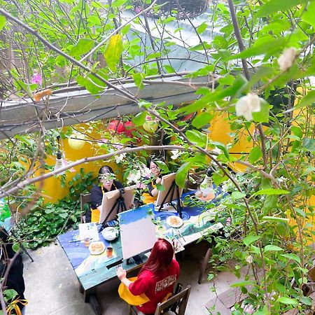 Chu Nhat Cafe & Homestay - 12 Ngo 41 Duong Lang - Co So 1 Hanoi Kültér fotó