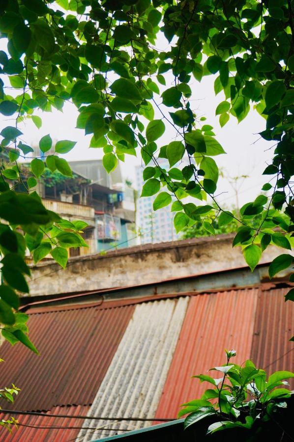Chu Nhat Cafe & Homestay - 12 Ngo 41 Duong Lang - Co So 1 Hanoi Kültér fotó