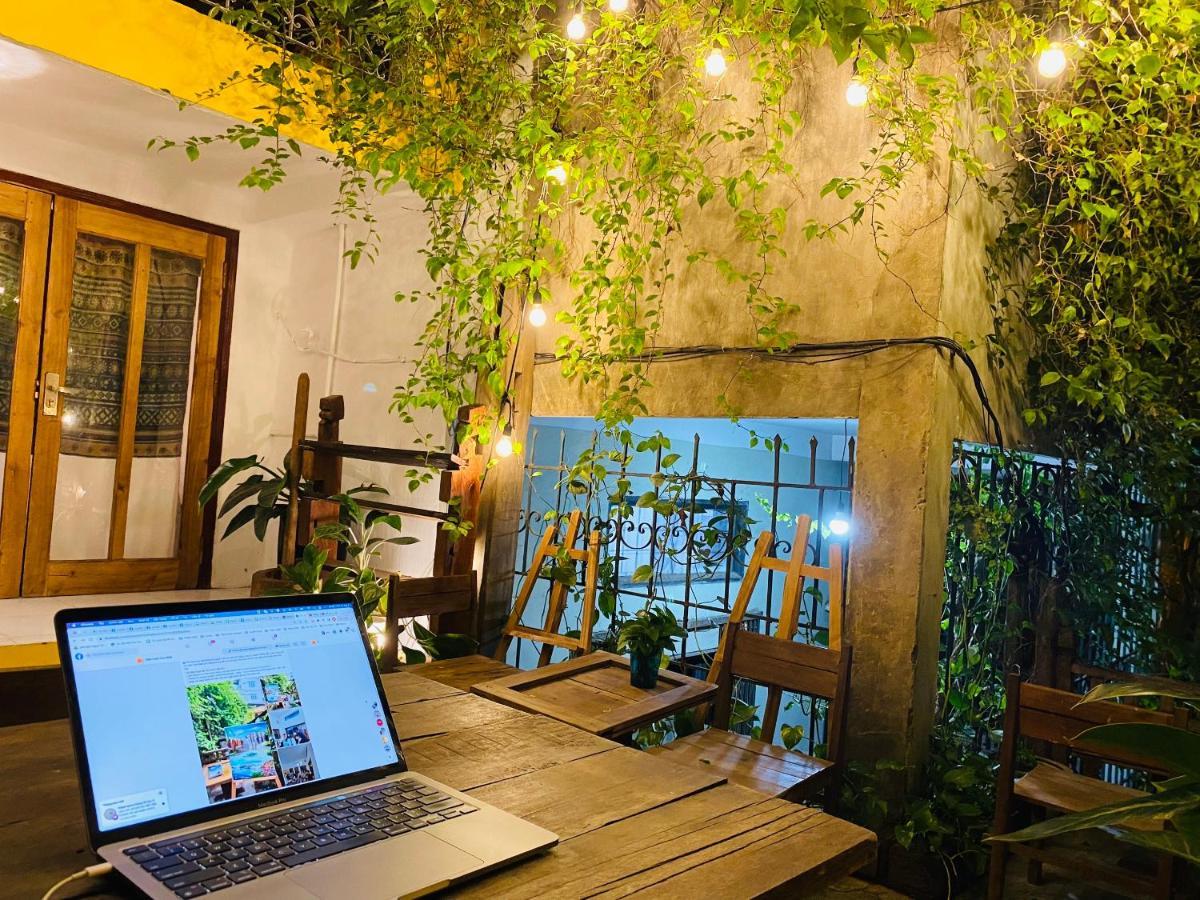 Chu Nhat Cafe & Homestay - 12 Ngo 41 Duong Lang - Co So 1 Hanoi Kültér fotó