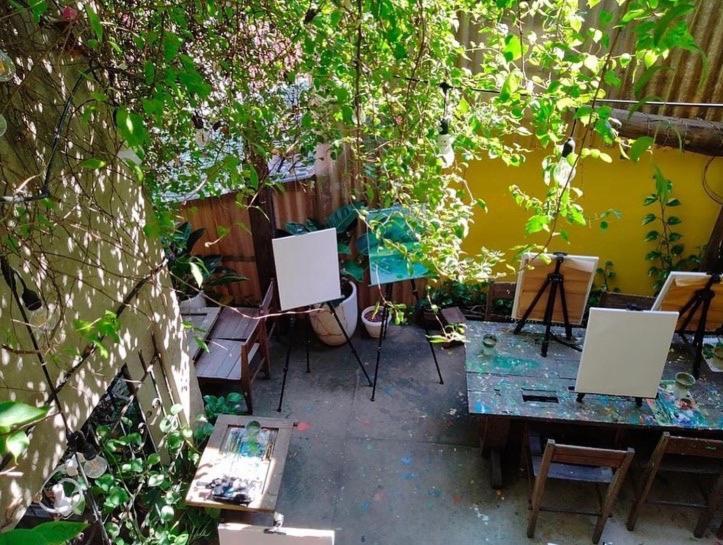 Chu Nhat Cafe & Homestay - 12 Ngo 41 Duong Lang - Co So 1 Hanoi Kültér fotó